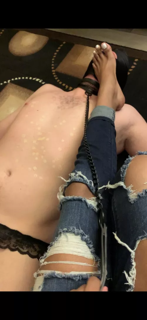 He’s a good boy. [domme]