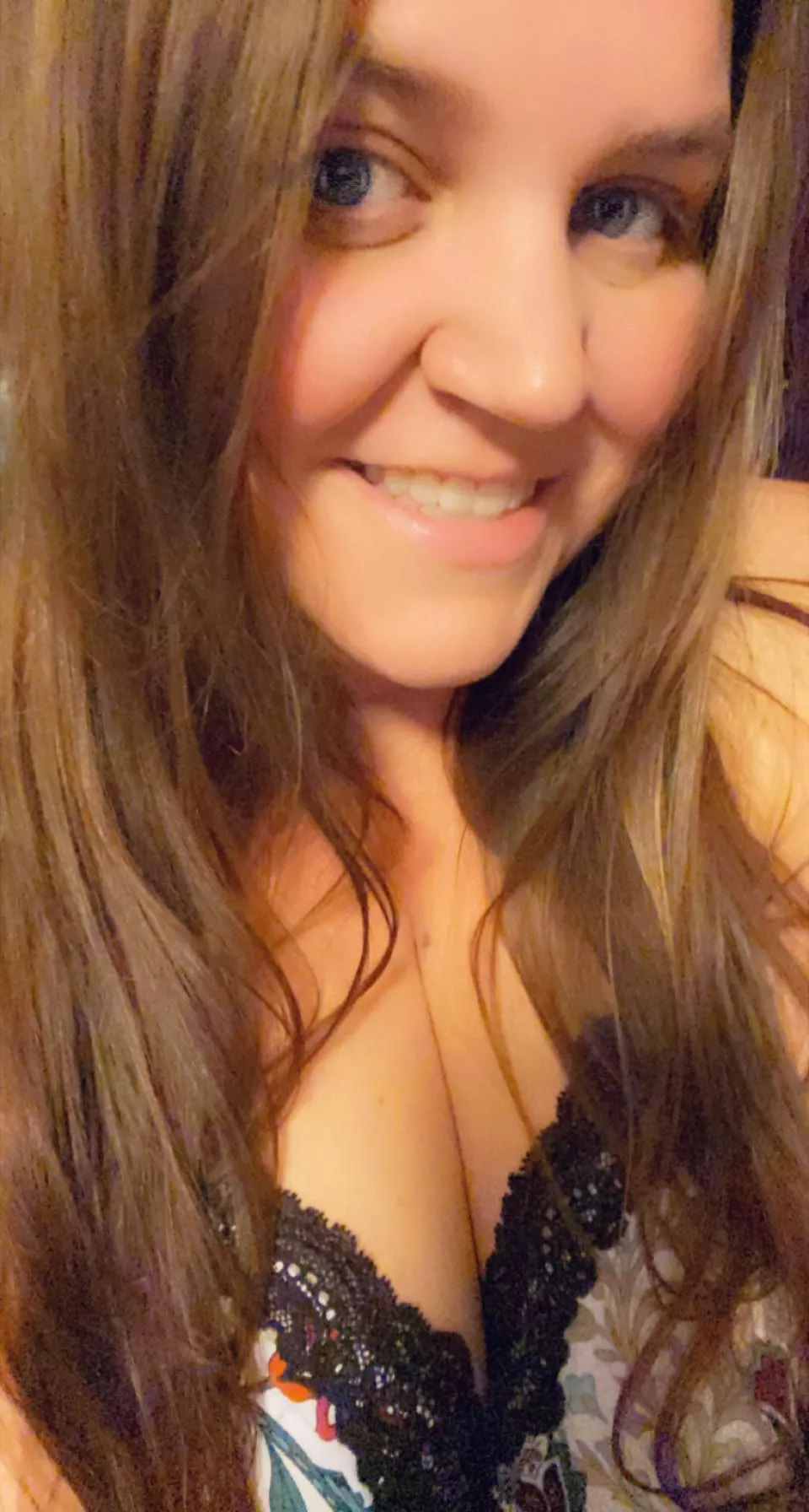 Hey all 42 f Florida girl🙃