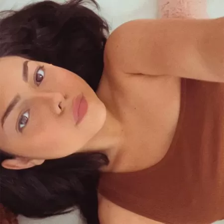 Hey babe ❤️ I can’t wait to rate your dick for FREE 🤤 I’ll be active on OF all day👅 cum keep me company 😏 link below ⚠️