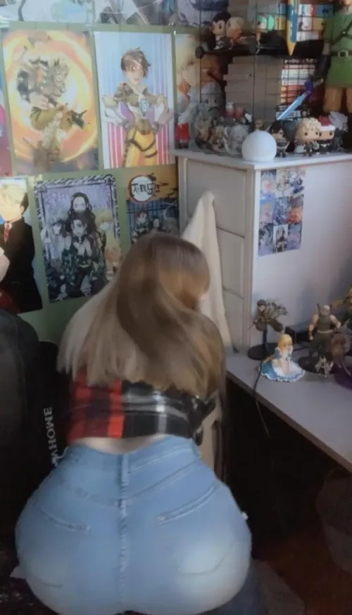 Hey babes come follow me for FREE on OnlyFans!!! Iโll talk to anyone for and post daily lewds for free๐๐๐ฆ LINK IN THE COMMENTS