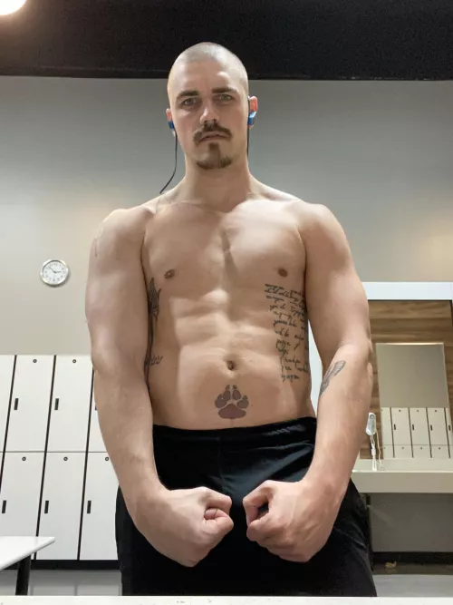 Hey bros. Happy Monday.