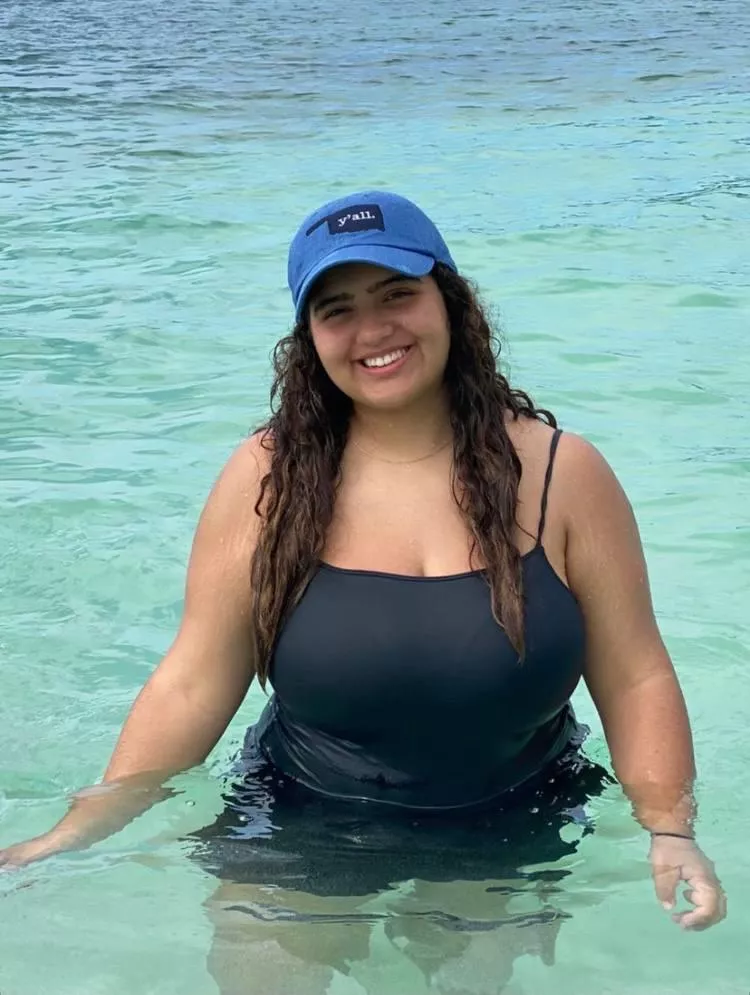 Hey does anyone wanna trib my chubby latina friend’s pretty face kik:Jacpoly5697 Hey does anyone wanna trib my chubby latina friend’s pretty face kik:Jacpoly5697