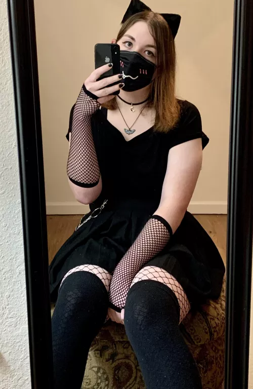 Hey guys, been a while 🖤