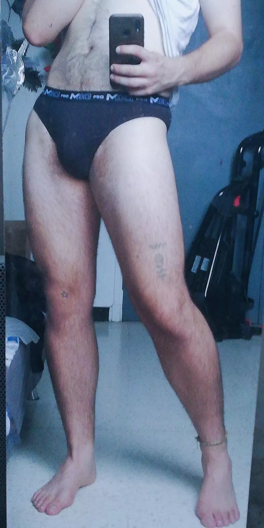 Hey guys , first post here 🦵 Hey guys , first post here 🦵