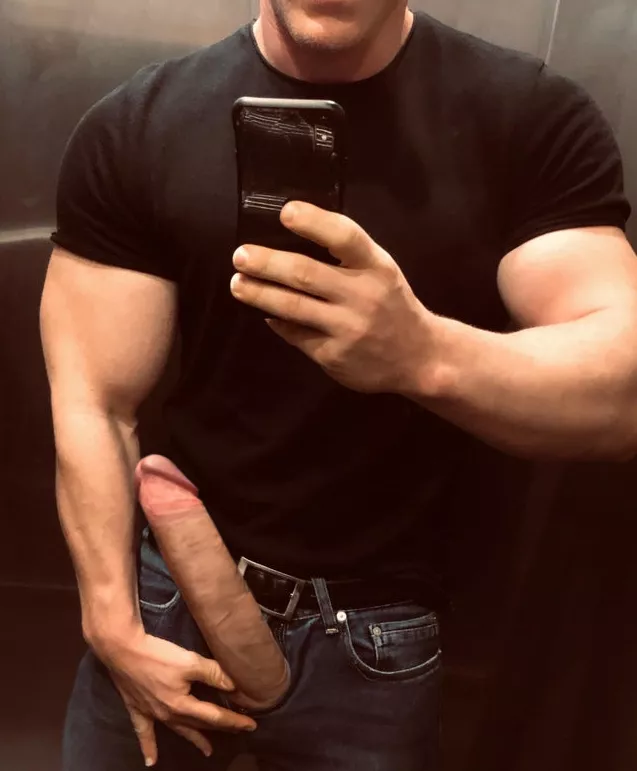 Hey guys. Tell me what u think. Write me on K.ik Same name as here 😎😎