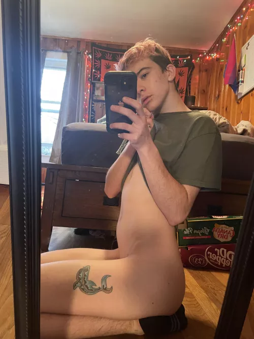 hey honies ๐ happy friday