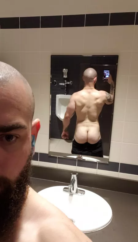 Hey! I was told to post this here so here it is. 🤷‍♂️