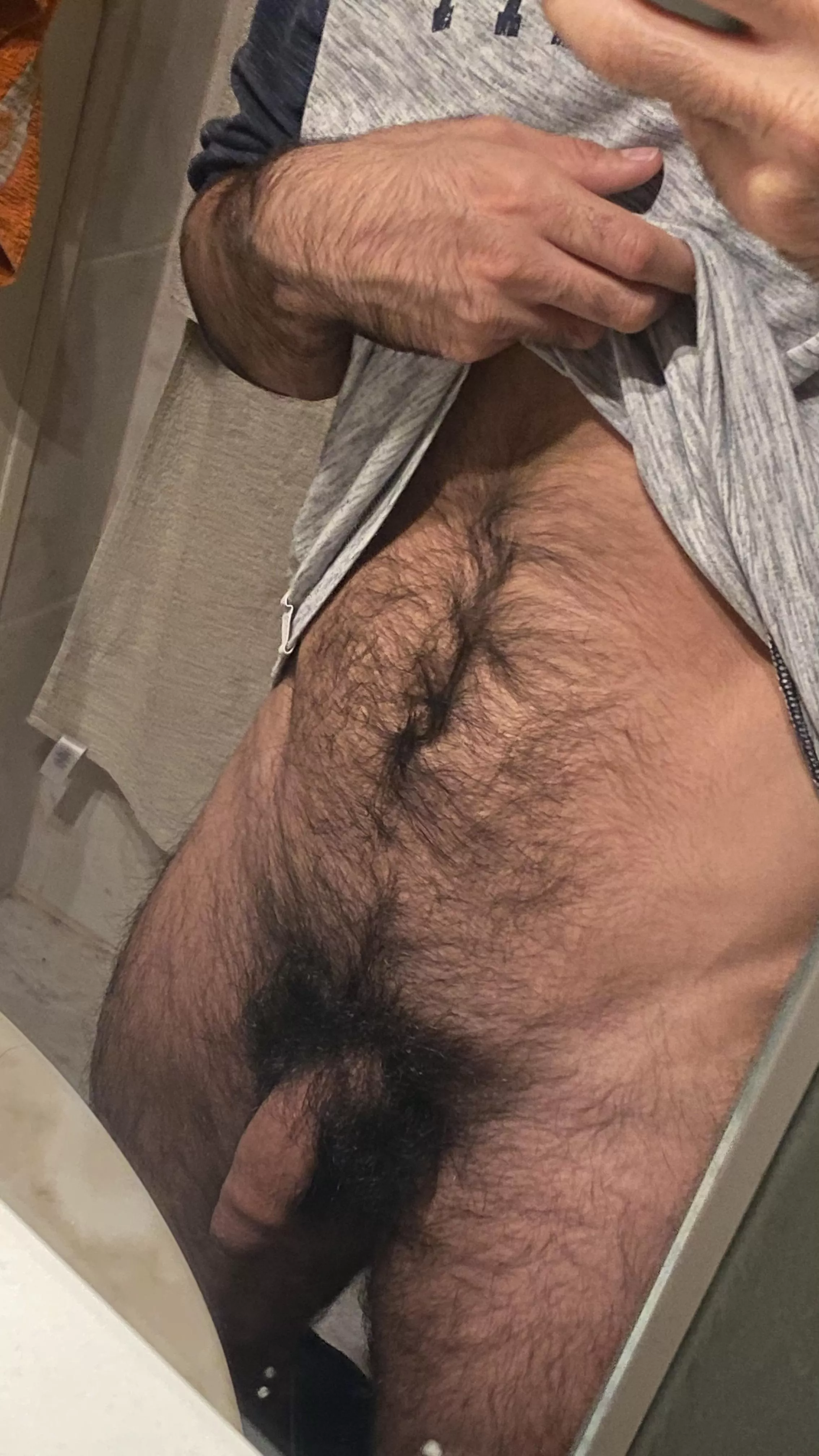 Hey, I’m new here. Tell me if you love it !🐺 Hey, I’m new here. Tell me if you love it !🐺