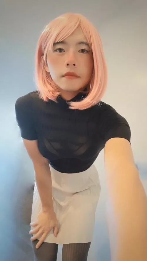 Hey ๐ my eyes are up here ๐ณ Hey ๐ my eyes are up here ๐ณ