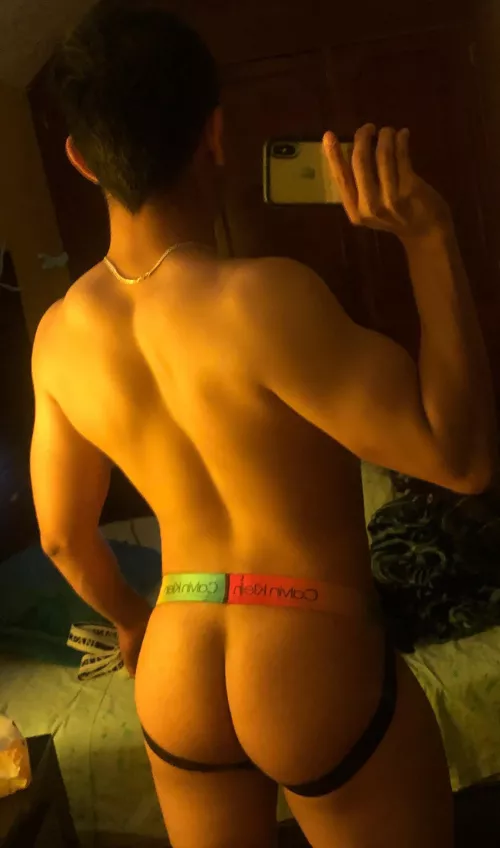 Hey, new around. Hope to make some friends π