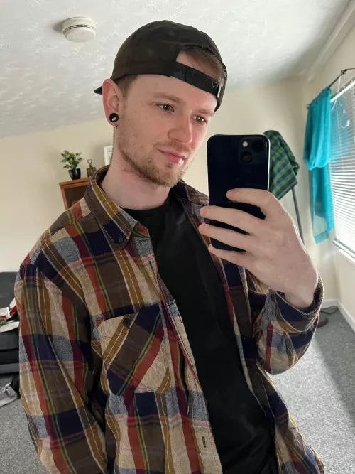 Hey, talk to me? ๐ฅบ Hey, talk to me? ๐ฅบ