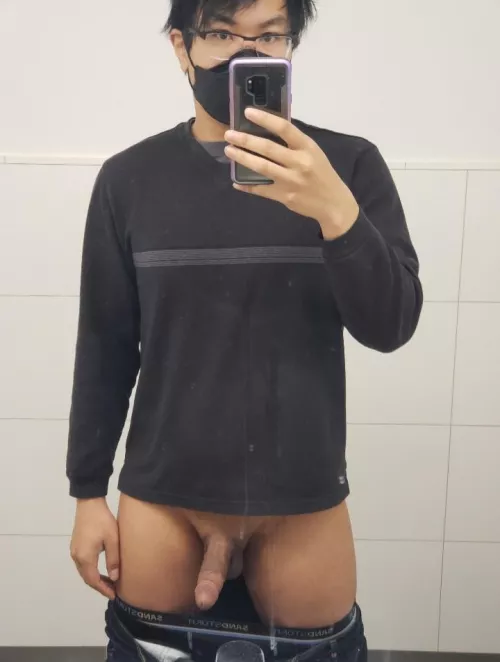 Hey there, how are my glasses? ^_^