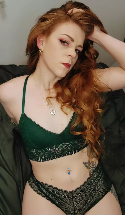 Hey there! I'm new here ☺️let me know if you wanna see more 😘