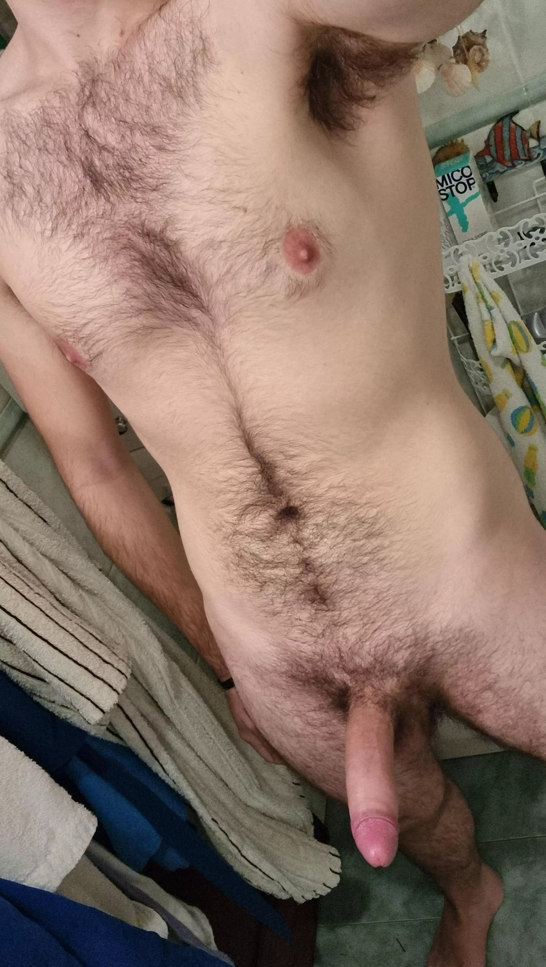 Hey there... shower time... anyone wanna join? 😏😁 [20]