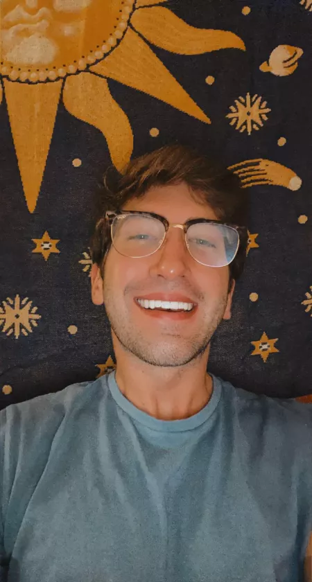 Hey! Who wants to play games together? Hey! Who wants to play games together?