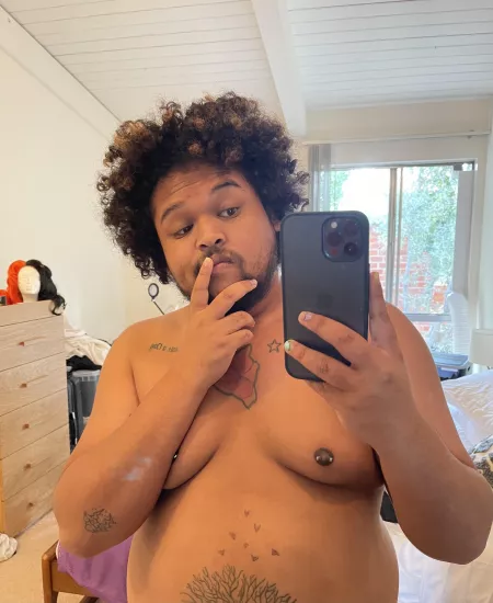 Hey y’all. Who wants to chat? I’m bored and lonely. Just finished watching we are who we are.