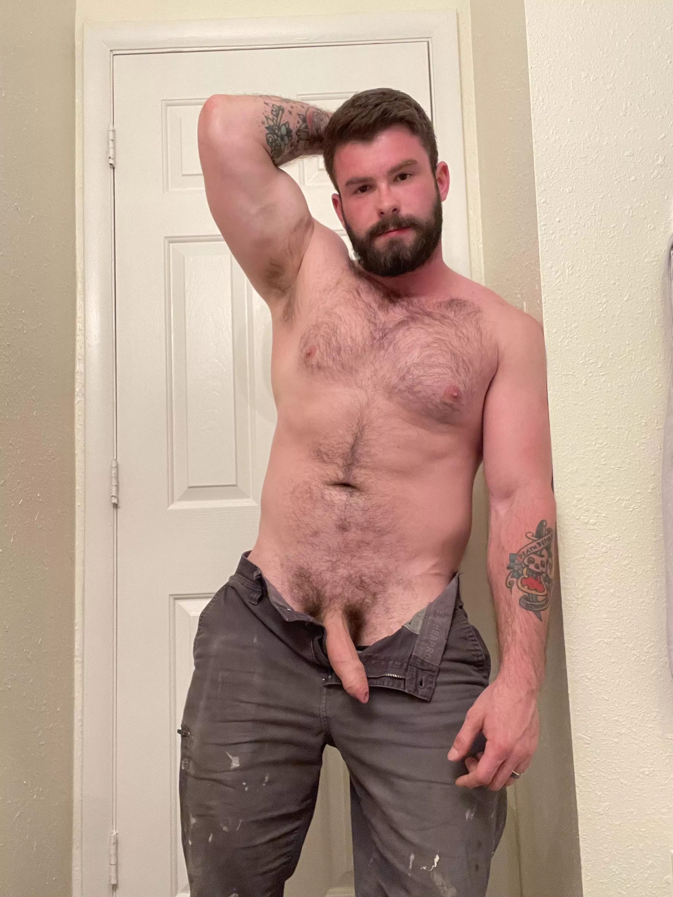 Hey, you called about some holes that need filling?