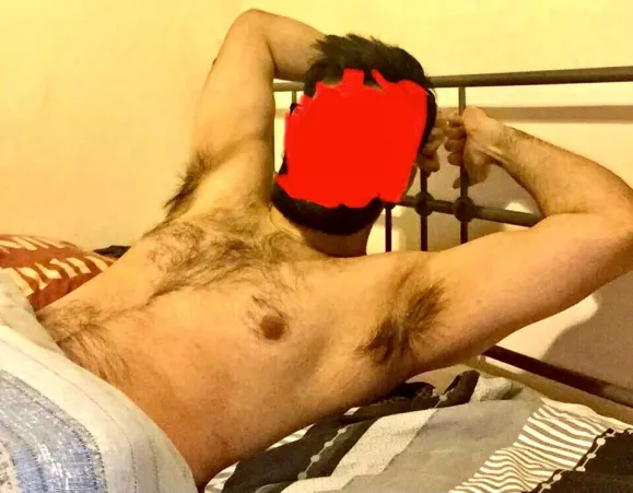 Hey you. Come lick my pits. NOW! 😈😈