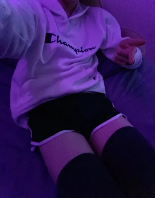 heya guys got some new shorts and theyre pretty cool heya guys got some new shorts and theyre pretty cool