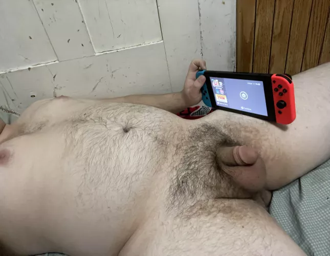 Heyo I’m a gaymer lol [M] I’m a bit of a switch if you want to chat add me on 👻 @pupryan145