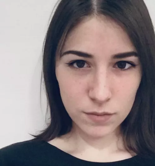 Heyy cuties^^ my bestie did my makeup and I feel so pretty rn🤩