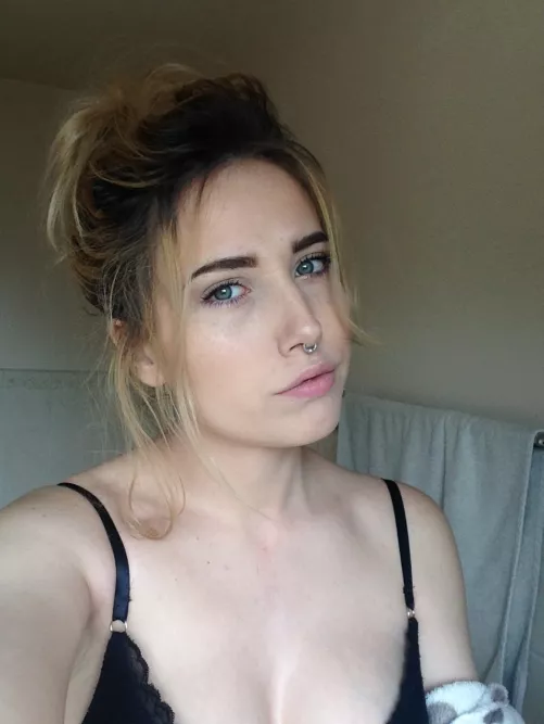 Heyy, who's horny? š¦š