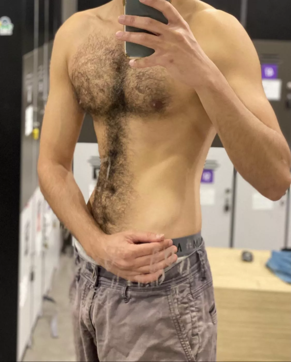Hi
