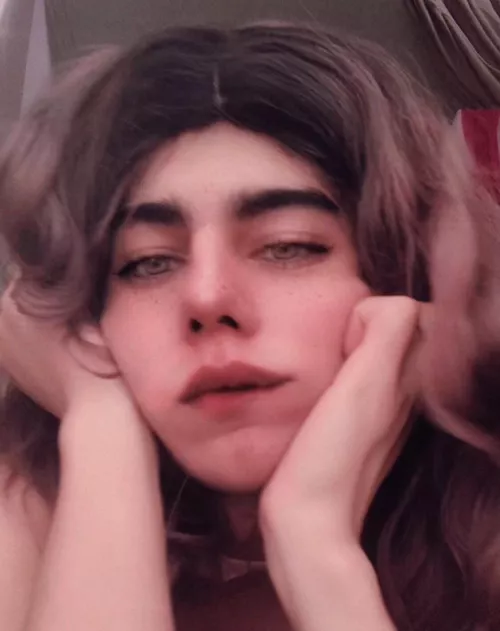 Hi (โโฟโโฟ) Hi (โโฟโโฟ)