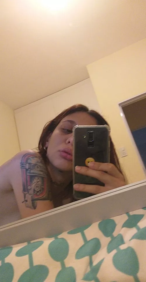 Hi babes ππ ur mommy Latina is here π¦π·.