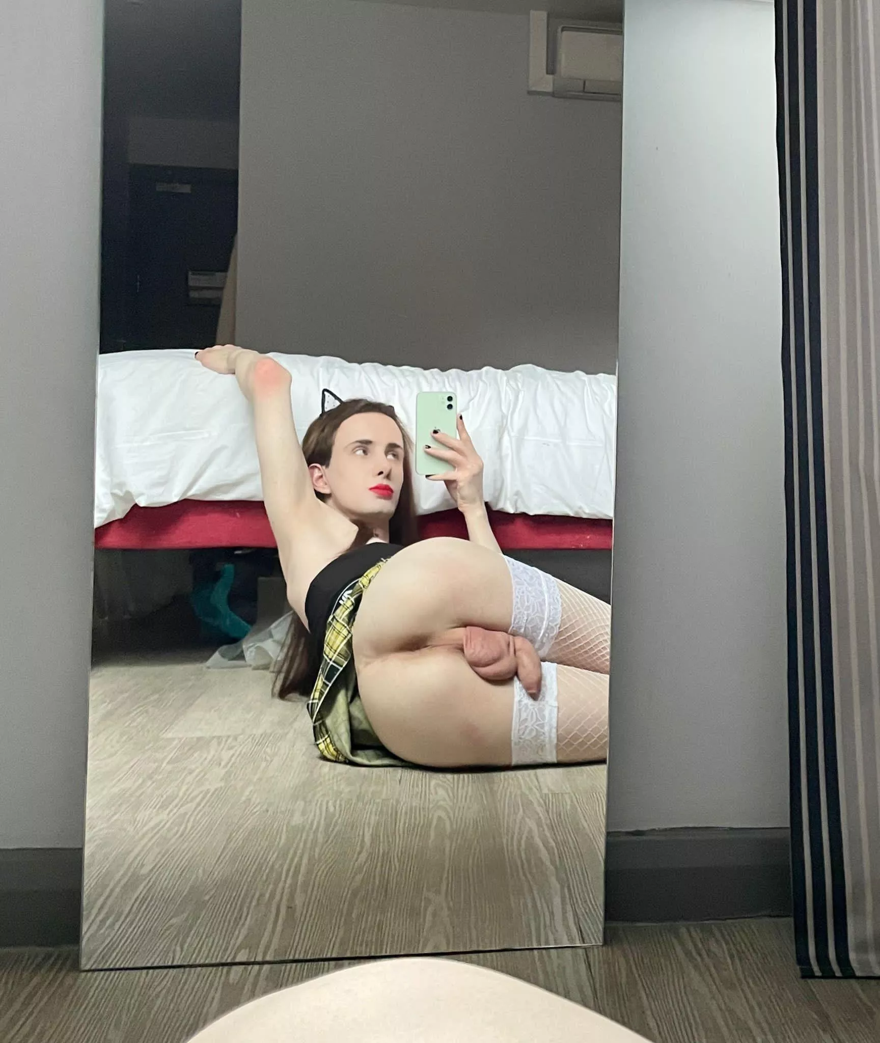 Hi baby, can you fill me up like a doughnut? 🍌💦