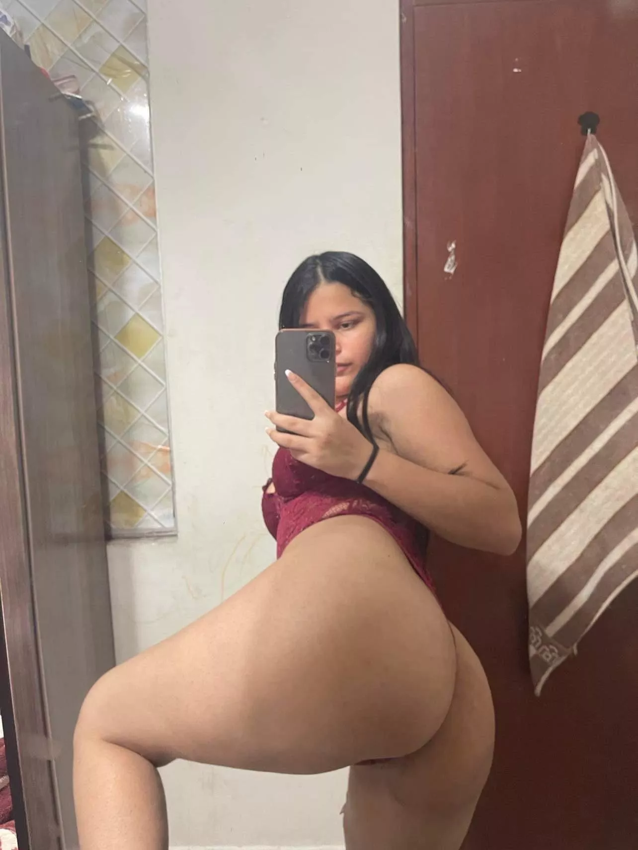 hi daddy💞, i'm willing to please you in whatever you ask me just 🔥 write to my klk➡️@yubi_n or $nap➡️ @ yubi_n1