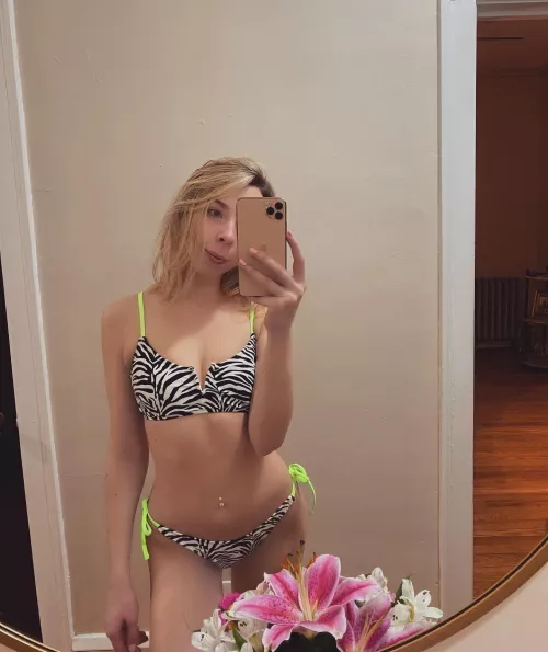 hi 🤍 do you like my bikini?