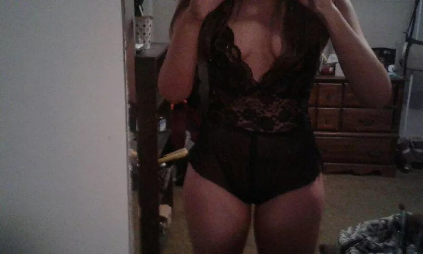 Hi. 😉 [f] 29 5”10