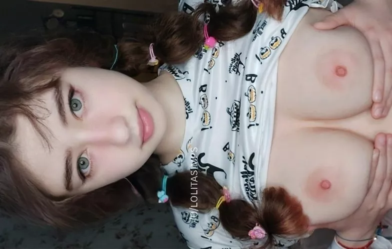 Hi! Feeling pretty sad today, hope your days going well 💗