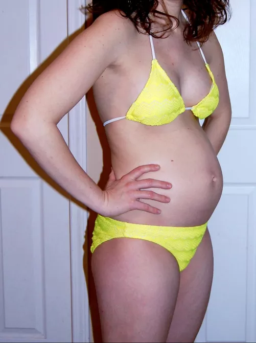 Hi guys. Recently learned that pregnancy fetish is a thing...I am quite nervous and not sure what to post. Lol Any advice?