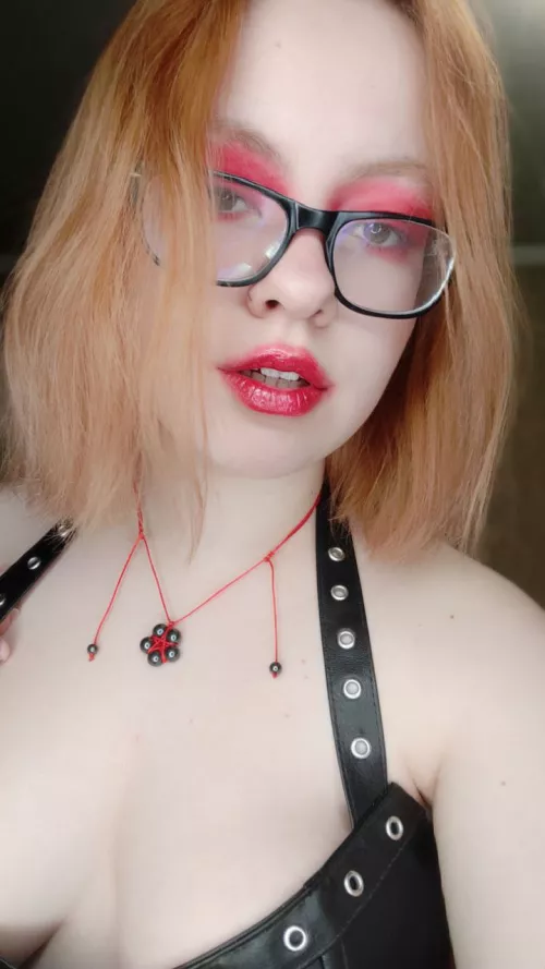 Hi honey π Hi honey π