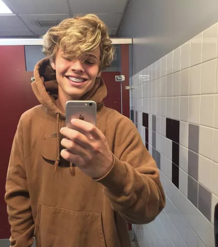 Hi! How you find me new brices? I’m scared I look awful 😰😔 Hi! How you find me new brices? I’m scared I look awful 😰😔