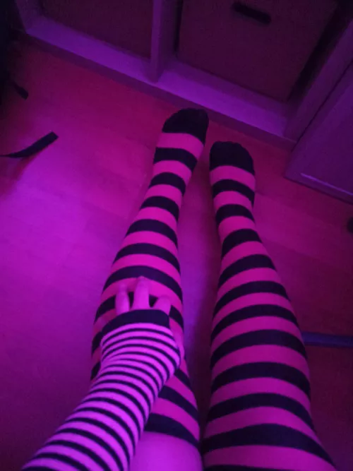 Hi~ I new here~ Hope you like it :3 Hi~ I new here~ Hope you like it :3