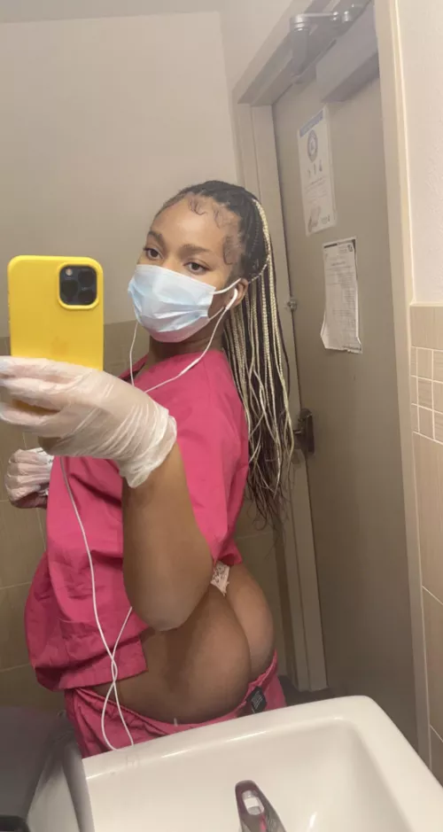 Hi I’ll be your nurse 👩‍⚕️