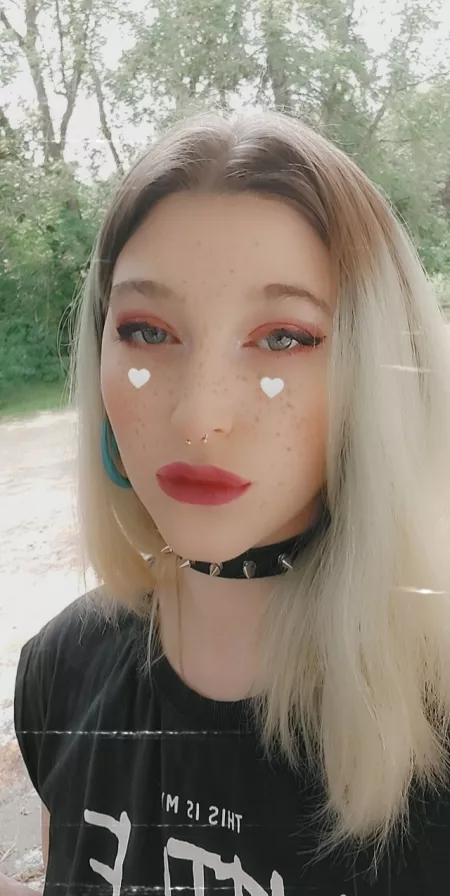 Hi, I'm baby with makeup. I hope I did ok Hi, I'm baby with makeup. I hope I did ok