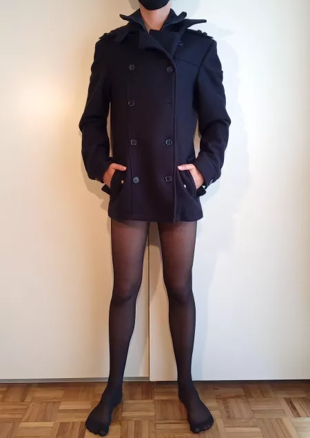 Hi! It's just my goofy way of announcing that autumn has arrived! π