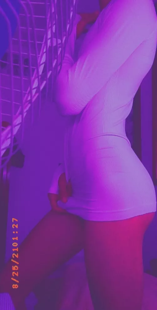 Hi