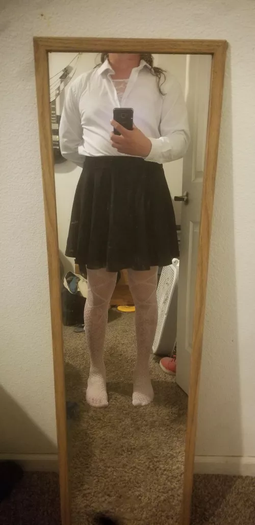 Hi, yeah I'm here to interview for the secretary position. Is that still available? Hi, yeah I'm here to interview for the secretary position. Is that still available?