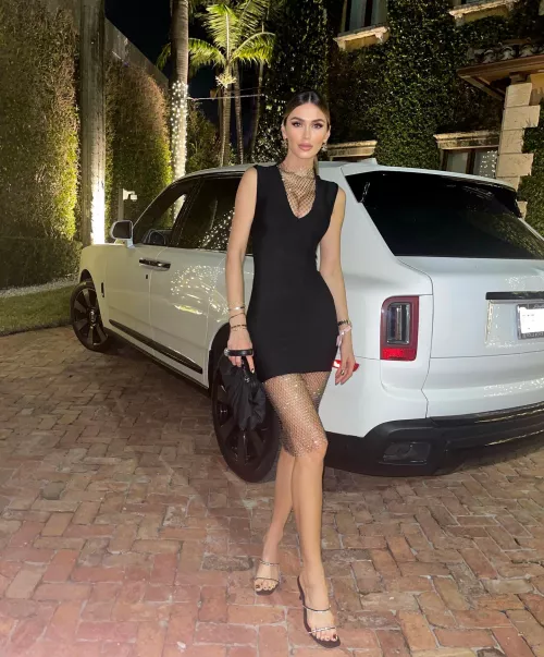 High End LBD