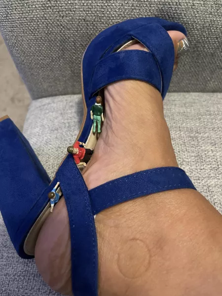 High heels are made for stopping tiny men High heels are made for stopping tiny men
