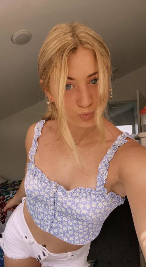 High school outfit