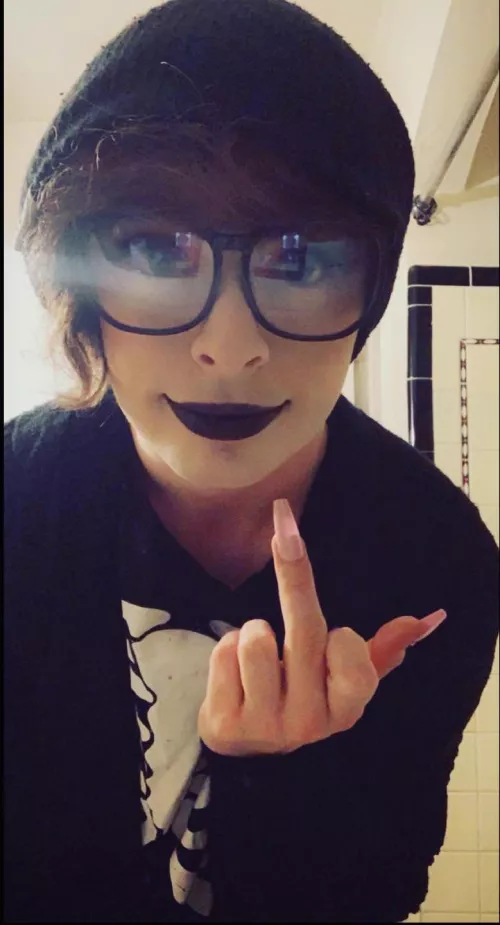 Hii Iโm new on here ๐ feel free to follow me! Looking too make new friends Hii Iโm new on here ๐ feel free to follow me! Looking too make new friends