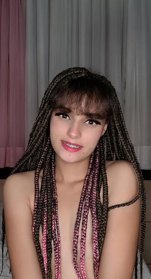 Hiii!! Am I cute enough to get your love?