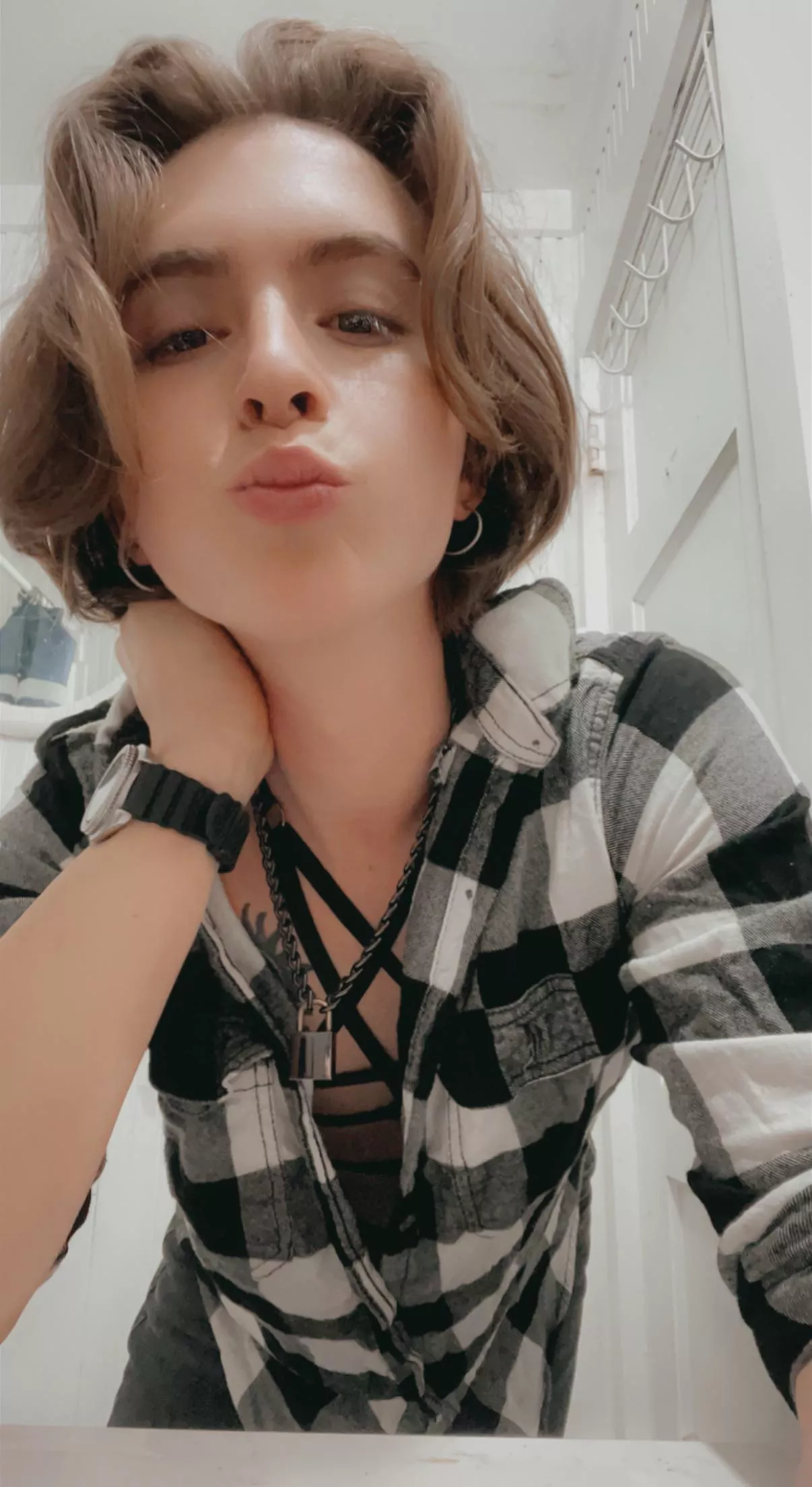 Hiiiii 😘😘