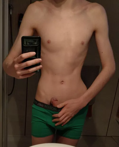 Hiiu :3